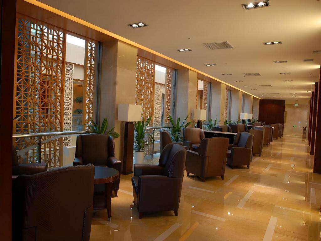 Sichuan Tennis International Hotel Main Building Chengdu Exterior photo