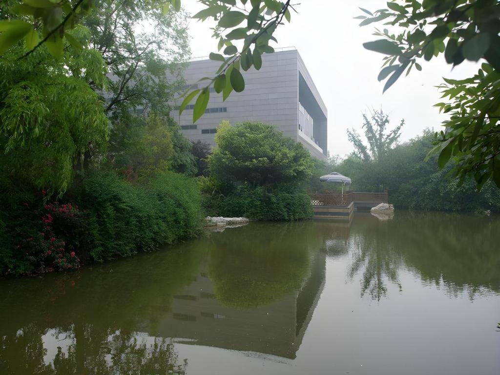 Sichuan Tennis International Hotel Main Building Chengdu Exterior photo